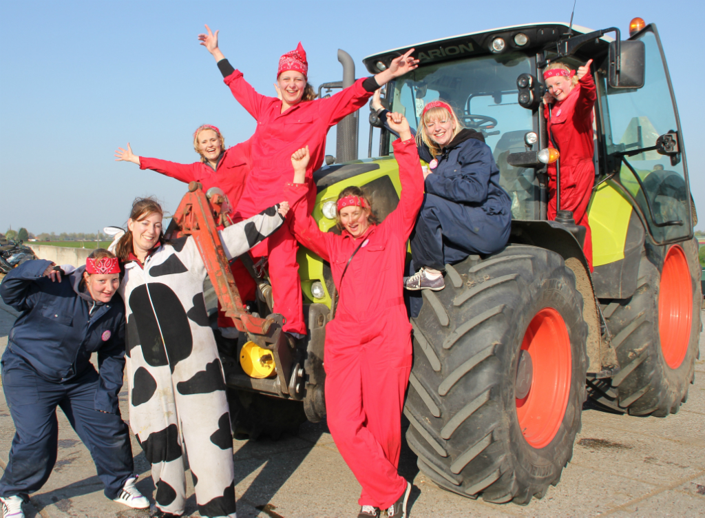 vrijgezellenfeest-op-de-boerderij